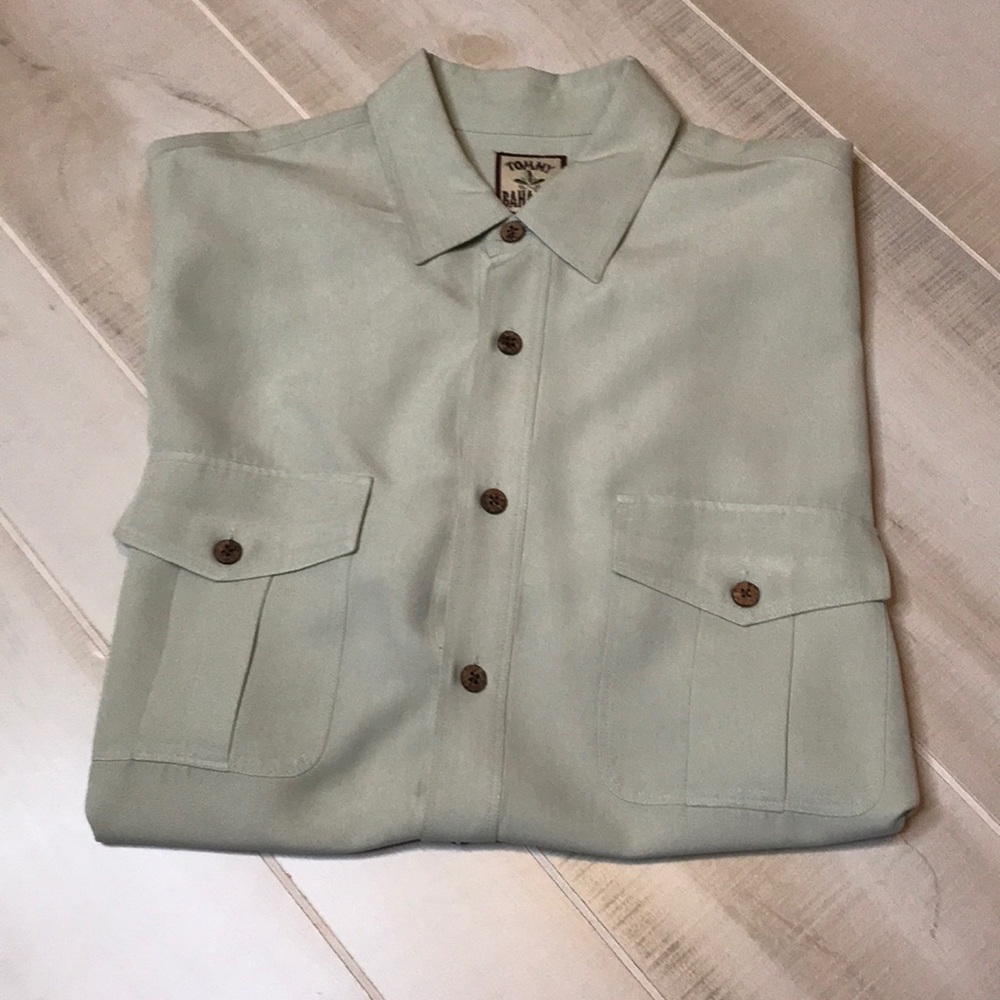 Tommy Bahama size M long sleeve shirt